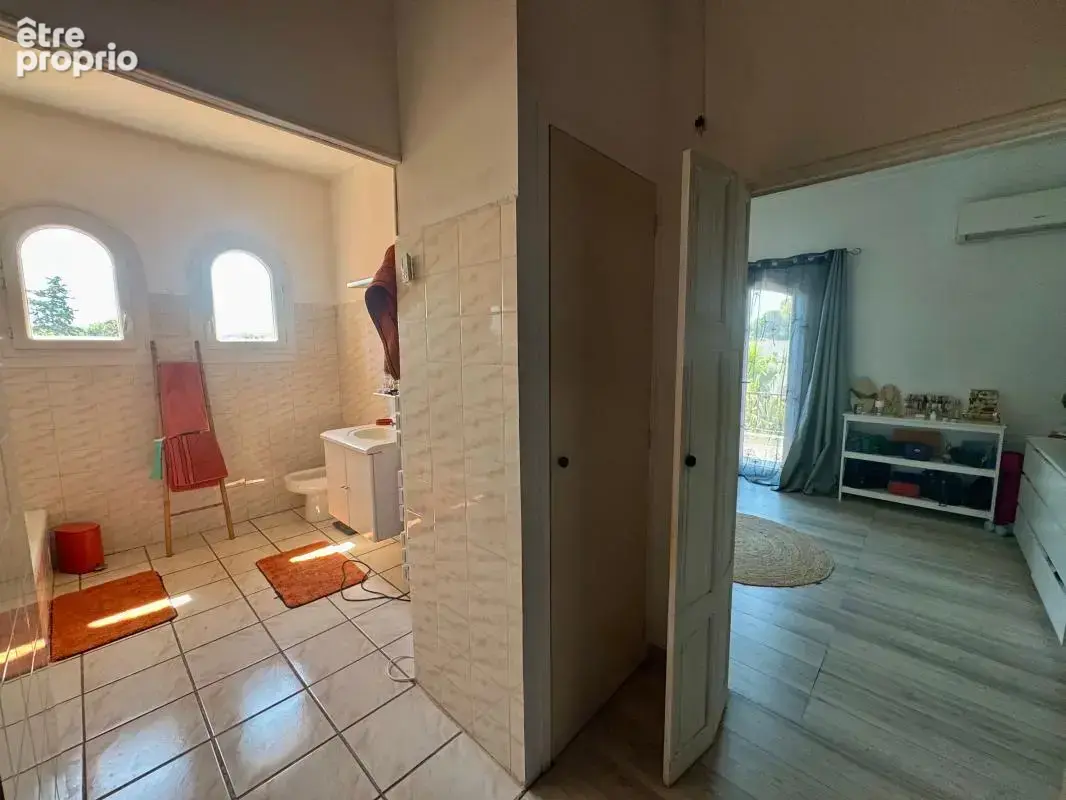 Maison familiale de 231 m² avec piscine, double garage et studio indépendant - photo 21