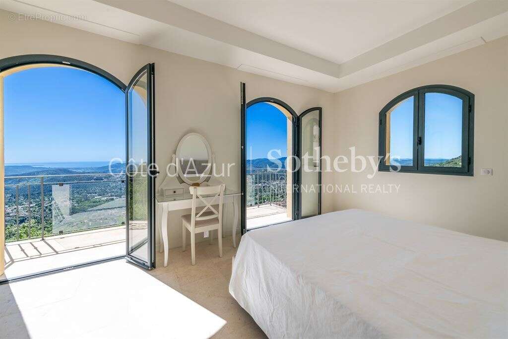 Maison à SPERACEDES