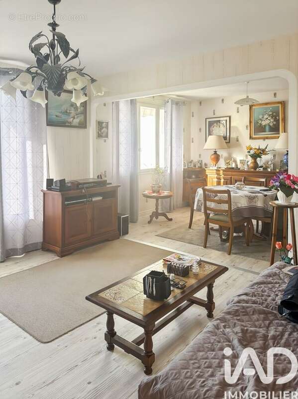 Photo 2 - Maison à SENS