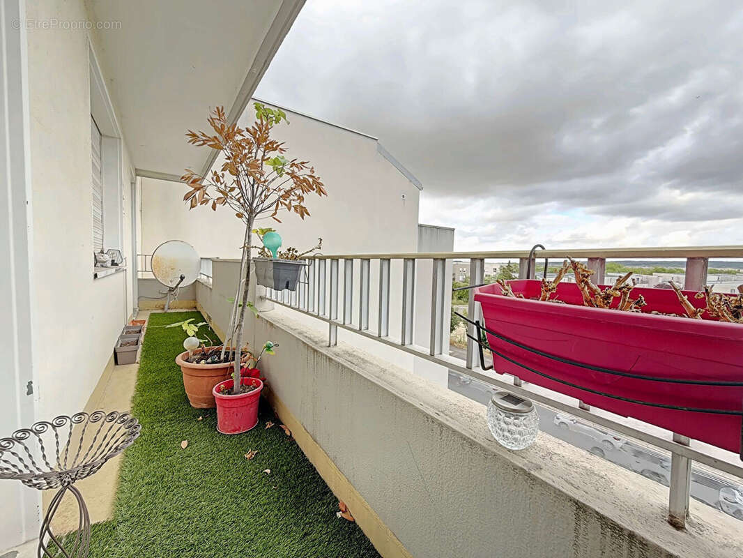 Superbe appartement 4 pièces à vendre à Reims, secteur Cernay/Dauphinot - photo 10