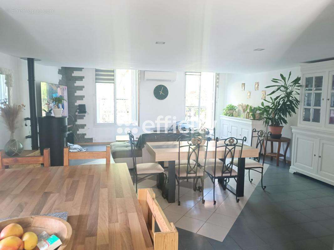 Maison à COLOMBIERS