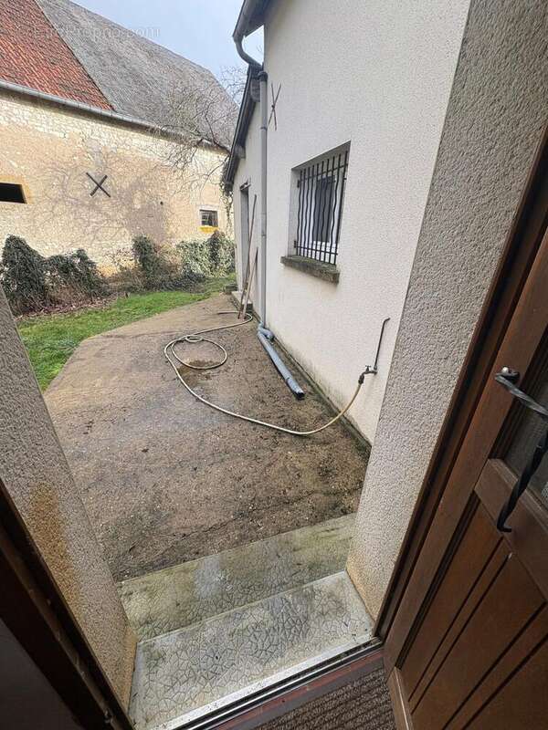 Maison 90 m² à Etrechy  - photo 8