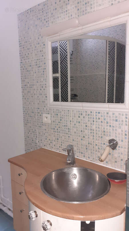 Appartement à EZANVILLE