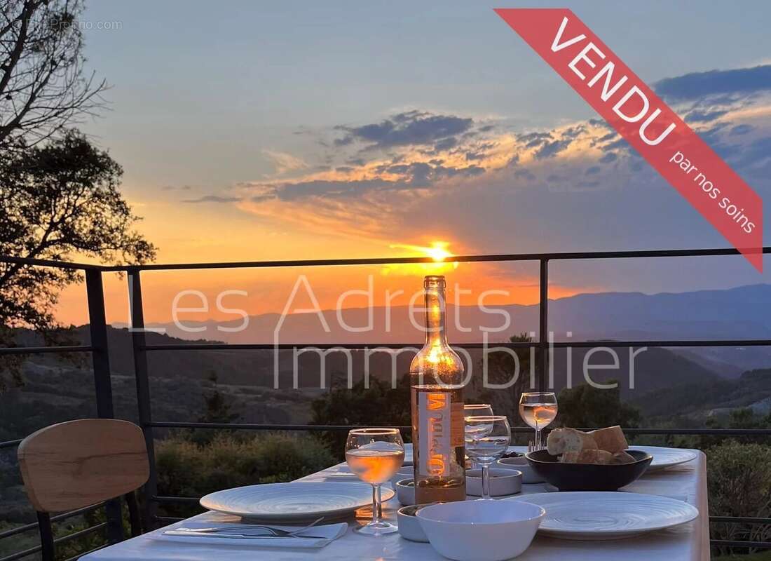 Maison à MANDELIEU-LA-NAPOULE