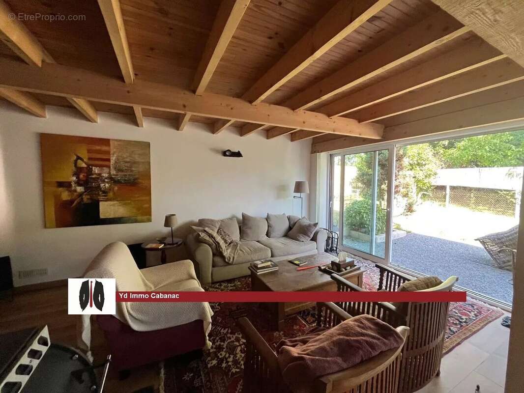 Maison 4 chambres avec beau terrain - photo 11