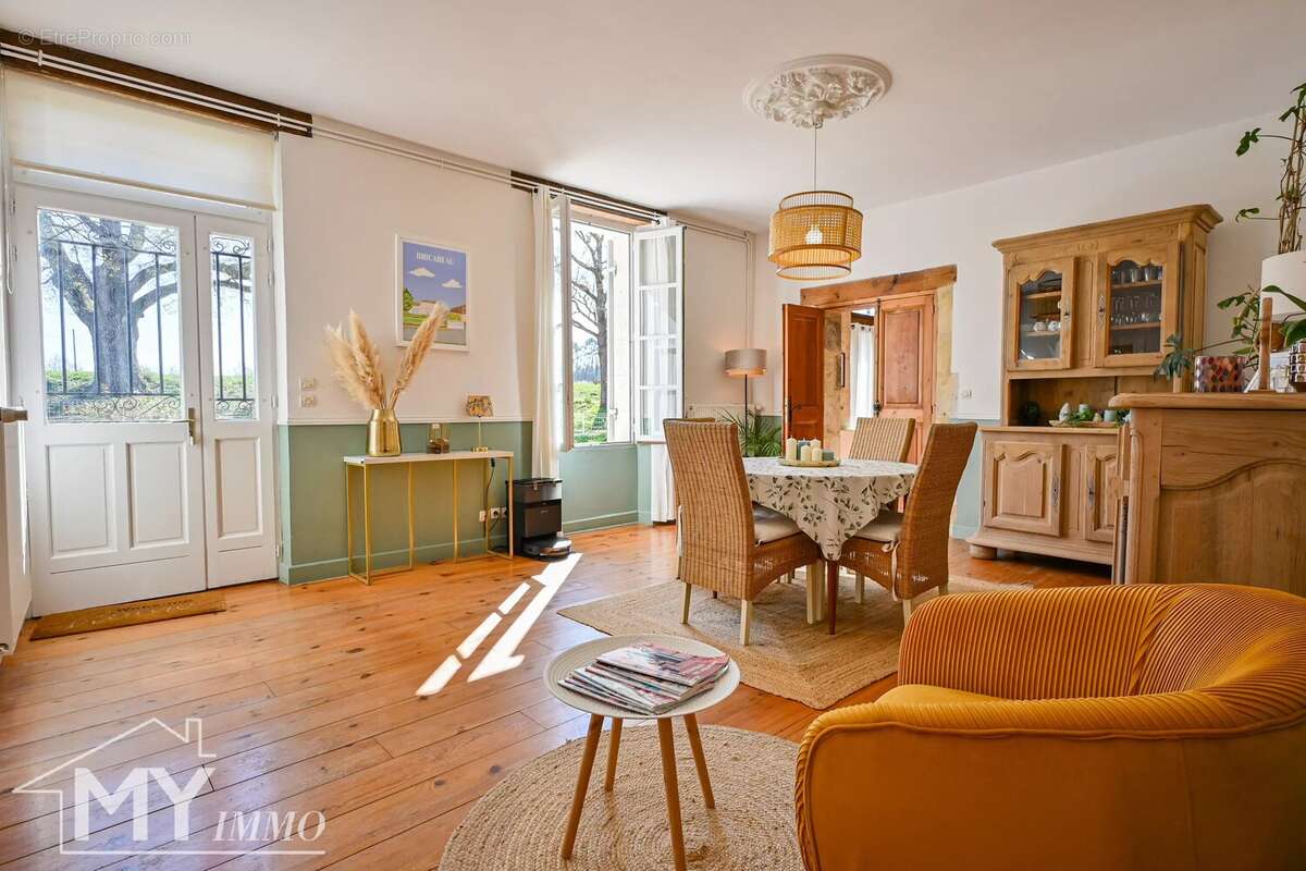 Maison à SAINT-MEARD-DE-GURCON