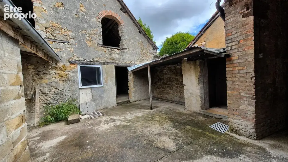 Maison à LOUPLANDE
