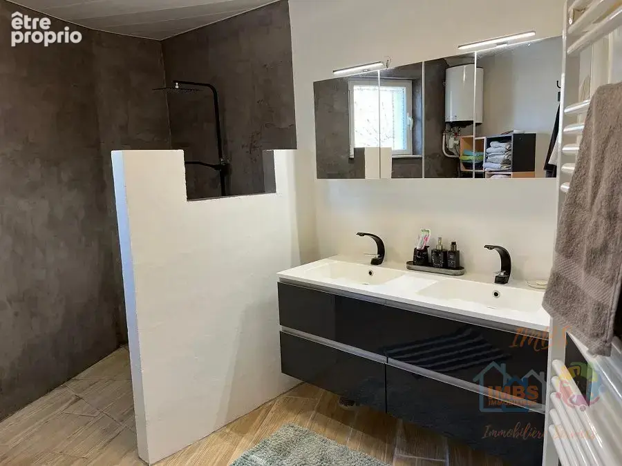 Maison 170 m² à Quincey  - photo 9