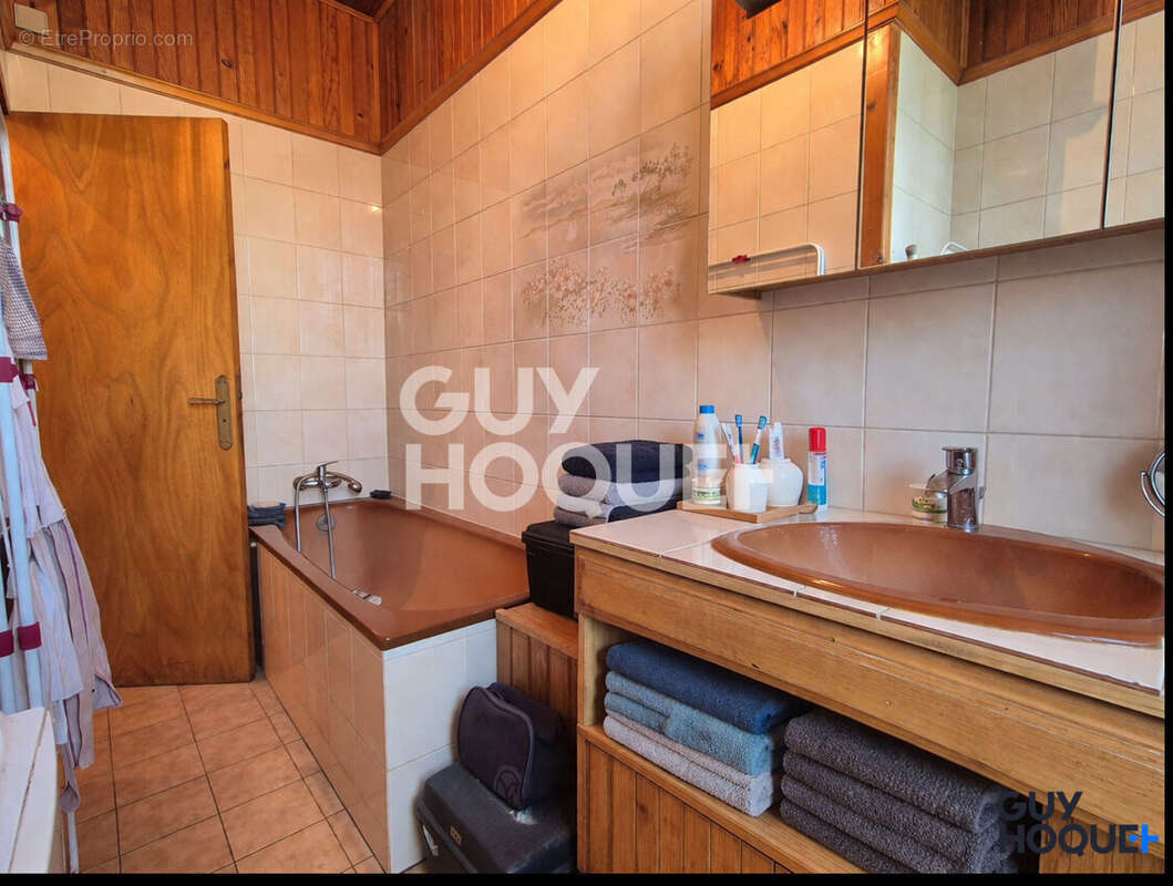 Appartement à SAINT-FONS