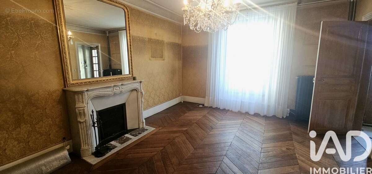 Photo 2 - Maison à LAGNY-SUR-MARNE