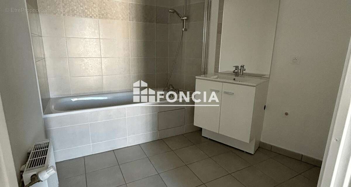 Appartement à GRETZ-ARMAINVILLIERS
