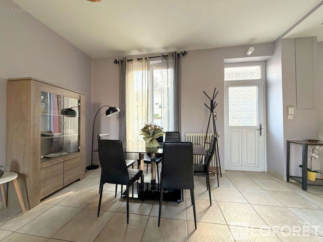 Maison à OULLINS