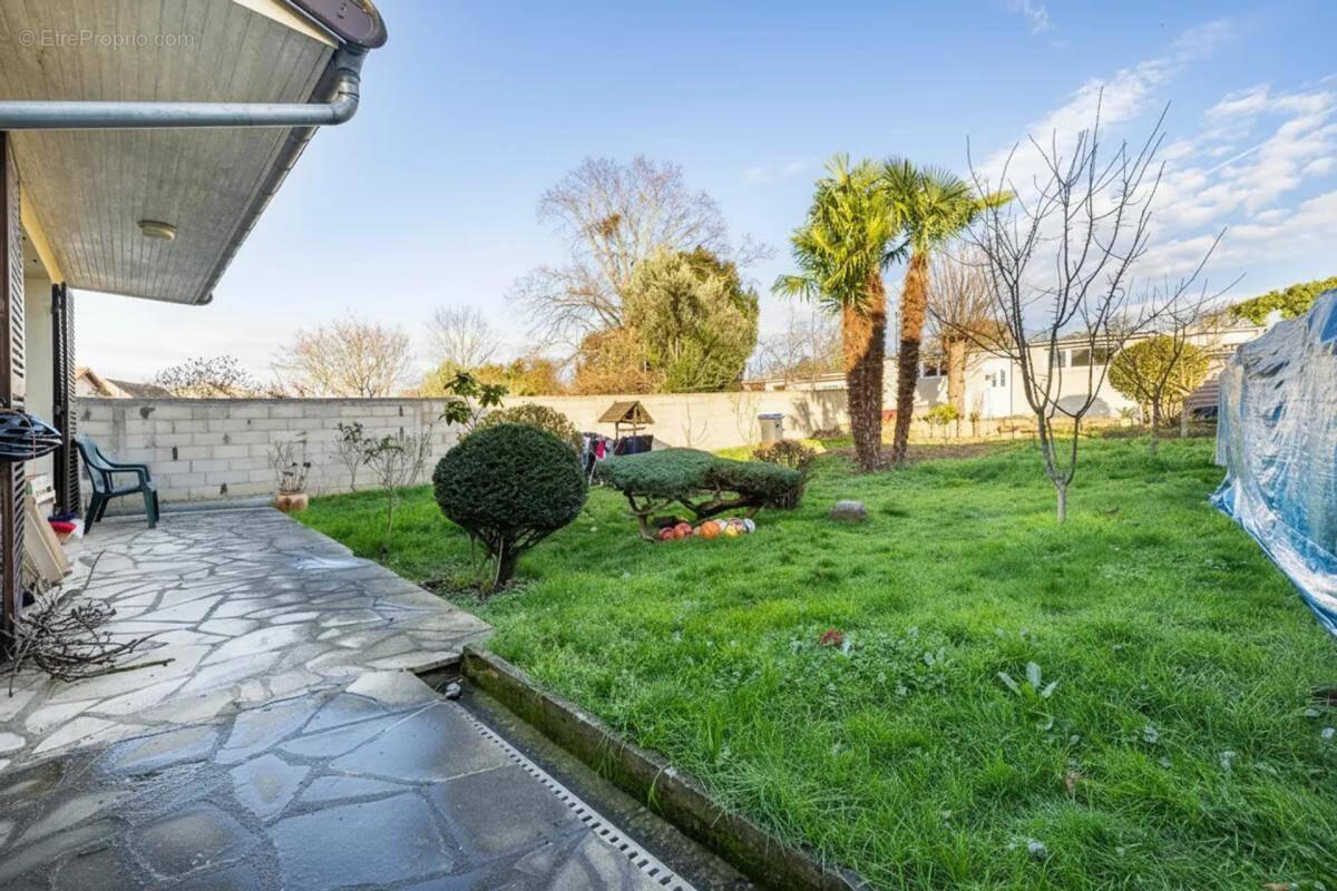 Maison à VILLENEUVE-SAINT-GEORGES