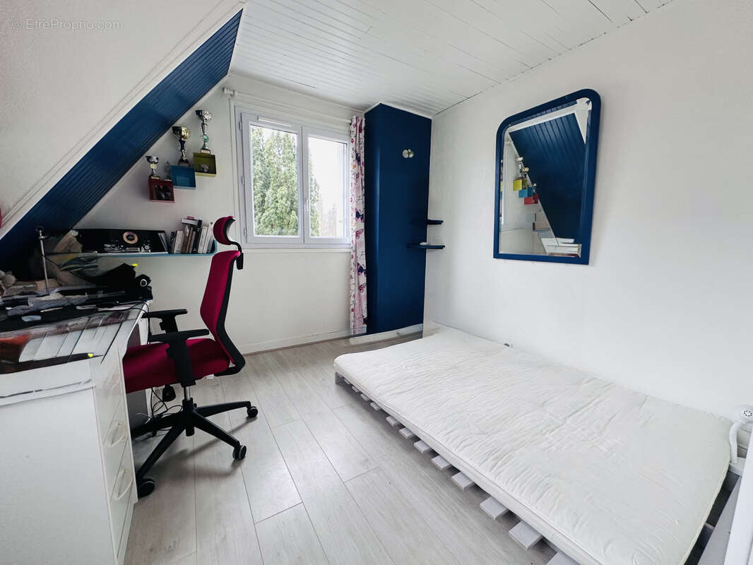 Maison à VERNEUIL-SUR-SEINE