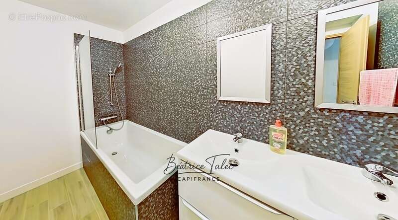 Maison à LE LAVANDOU