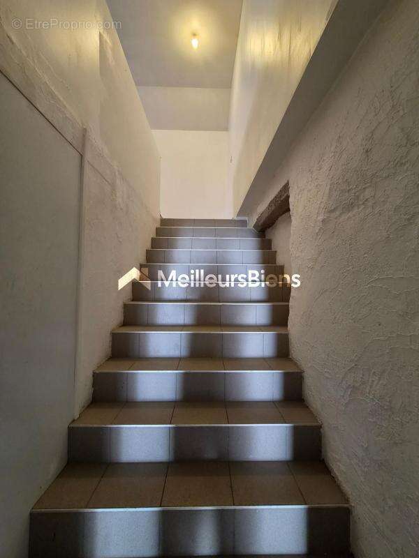 Immeuble 175 m² à Champlitte - photo 21