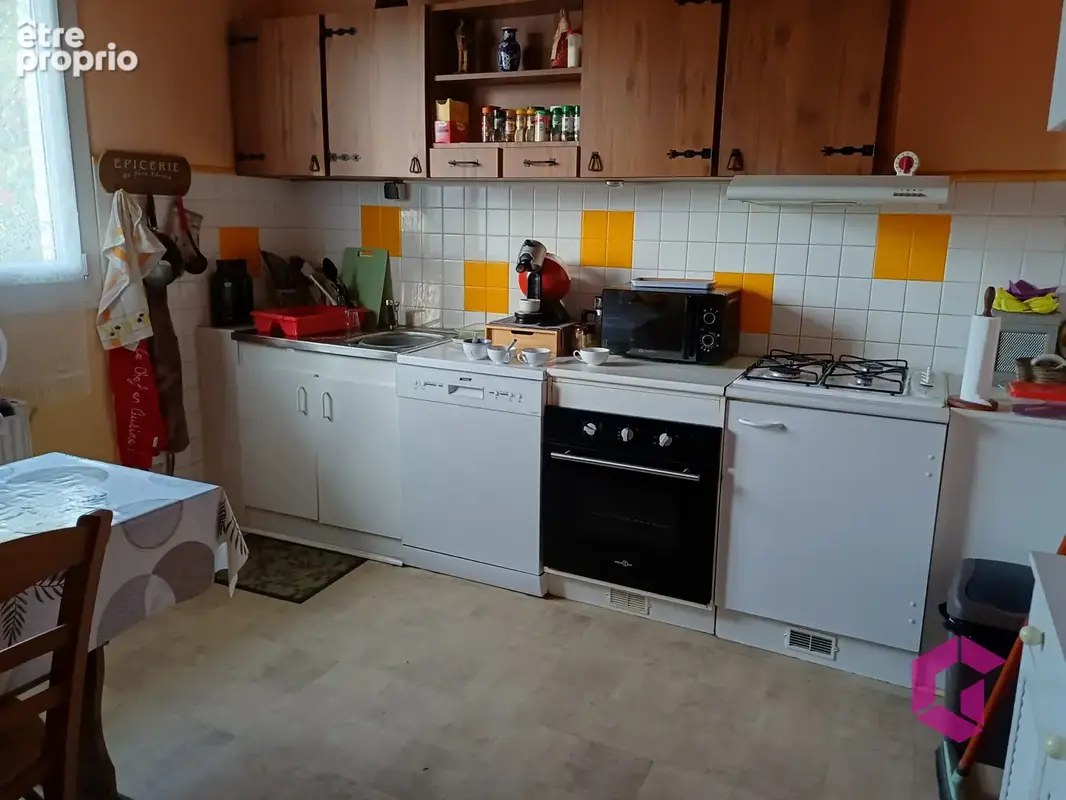 Maison avec 2000m2 de terrain - photo 3