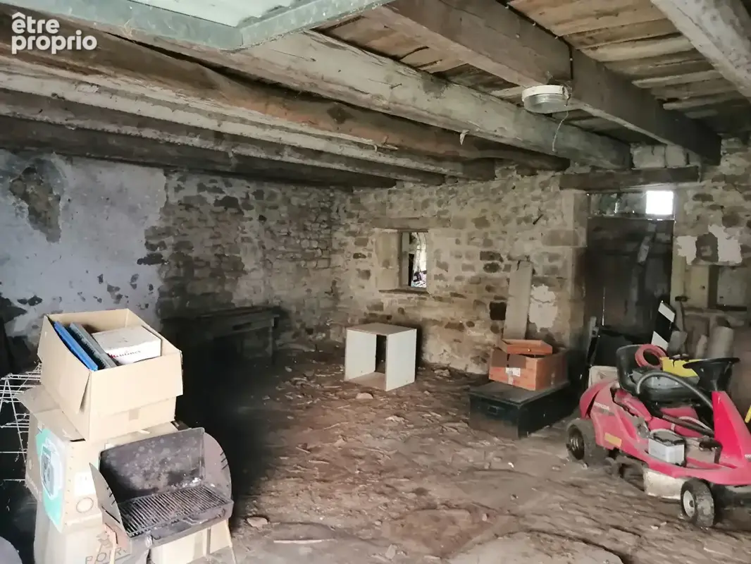 Maison de village à rénover de 128 m² hab. (Quatre chambres) - photo 8