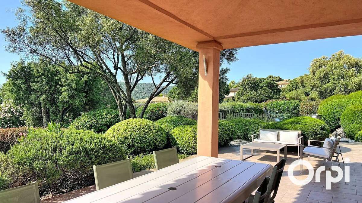 Maison à PORTO-VECCHIO