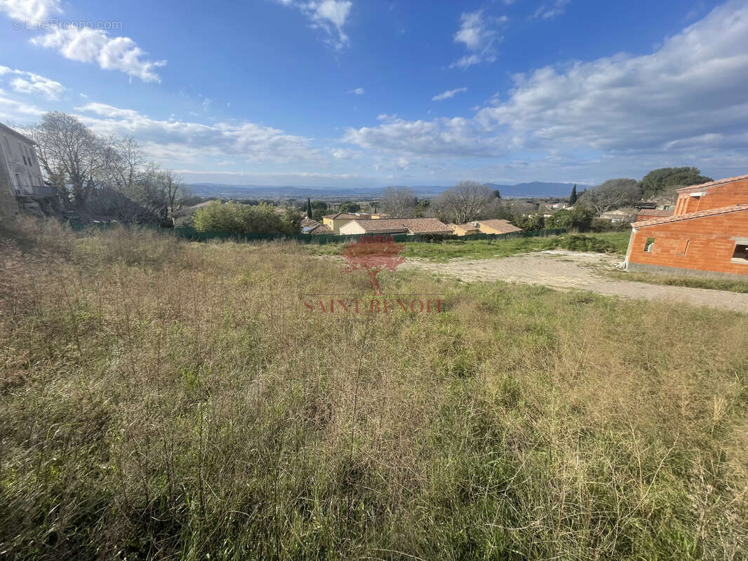 Terrain à LE POUGET