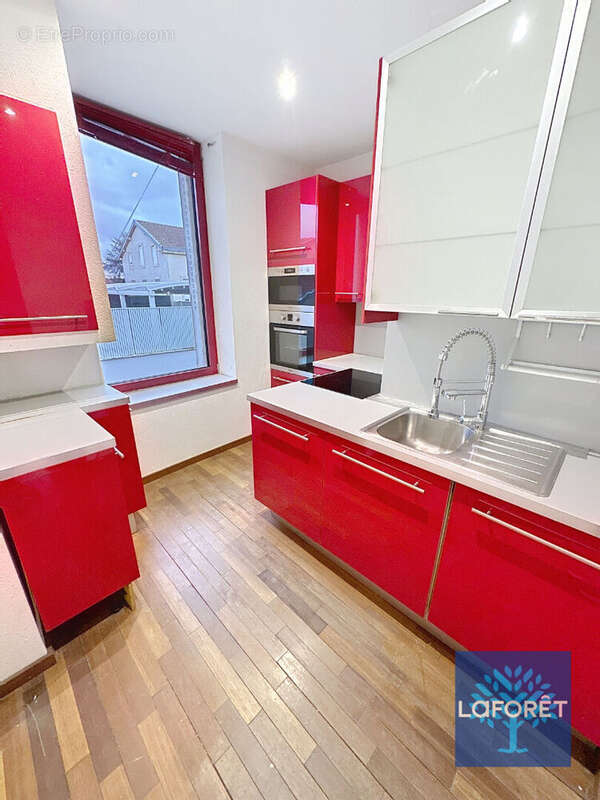 NANCY - RARE : Superbe DUPLEX  109 M² - 4 Chambres -Quartier recherché Proche Gare et Centre-ville- DPE C - photo 3