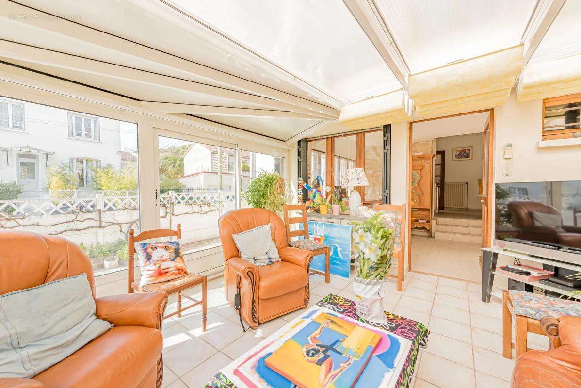 Maison à CHAMPIGNY-SUR-MARNE