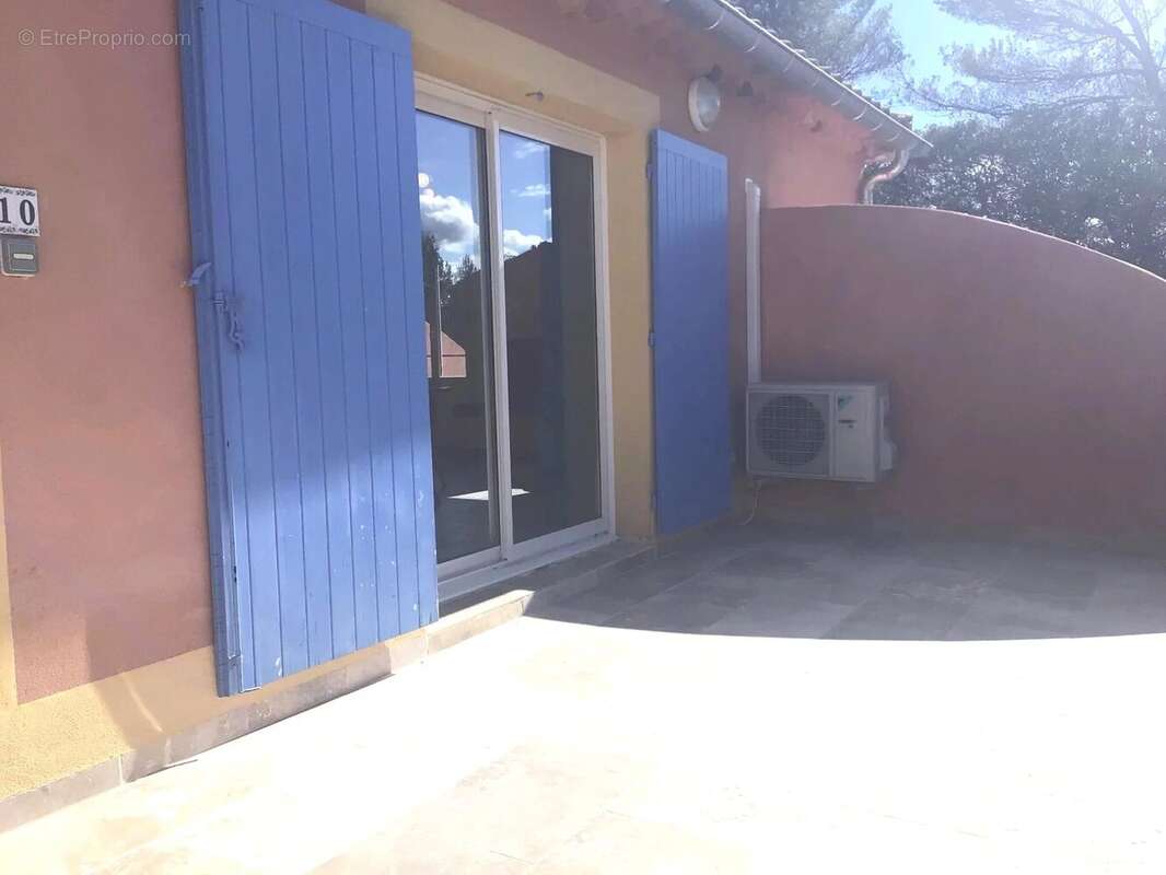 Appartement à ROUSSILLON
