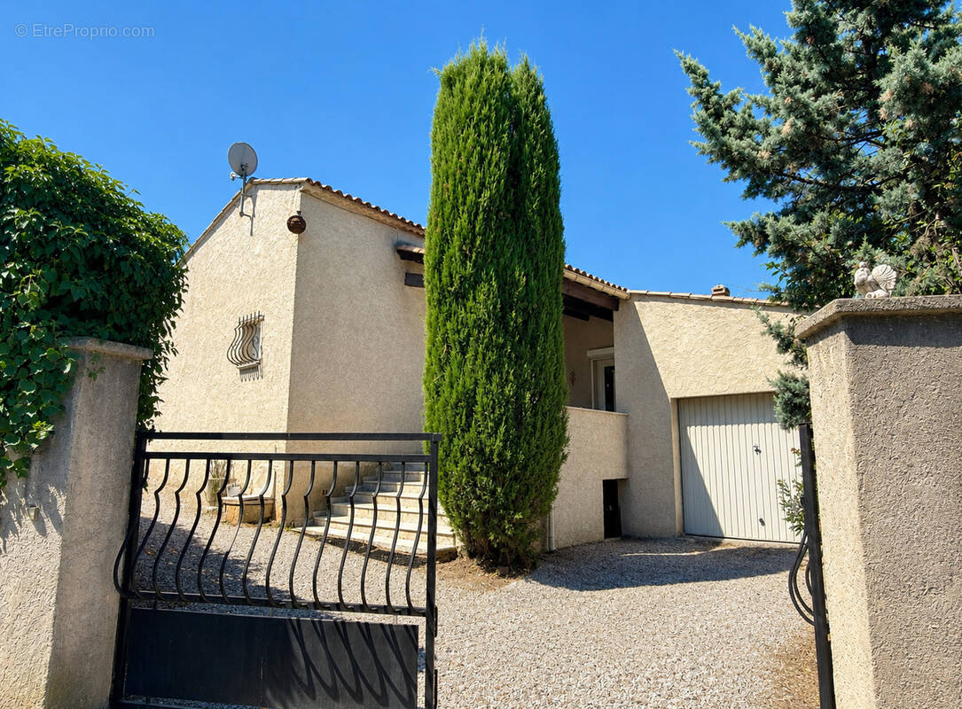 Maison à SAINT-MAXIMIN-LA-SAINTE-BAUME