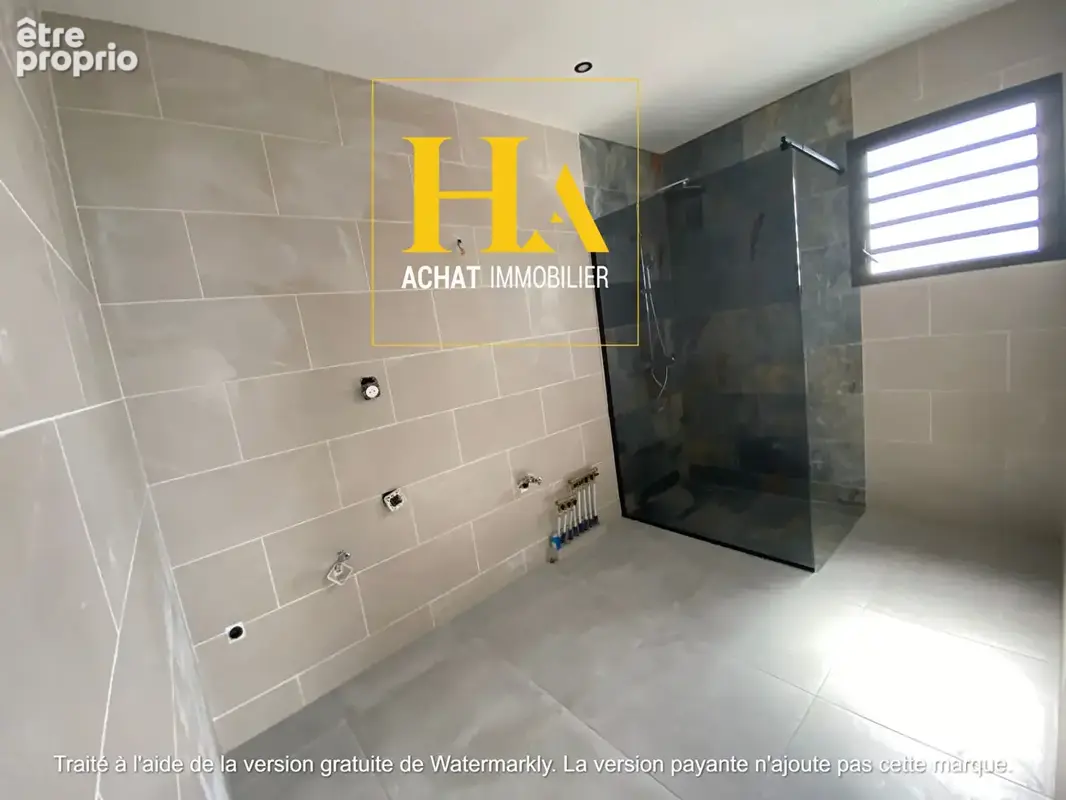 ST JOSEPH  Maison F4 neuve - photo 9