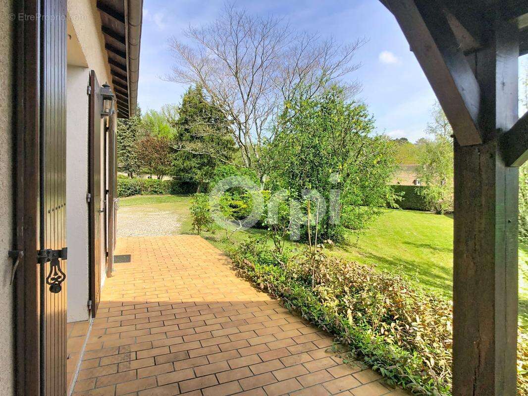 Maison à COULOUNIEIX-CHAMIERS