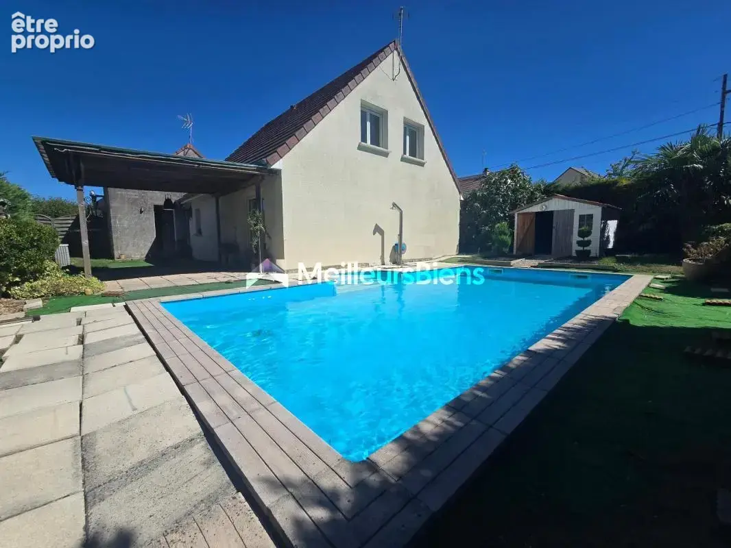 Ensemble immobilier à Dole 7 pièces 5 chambres sur 623 m² de terrain - photo 2