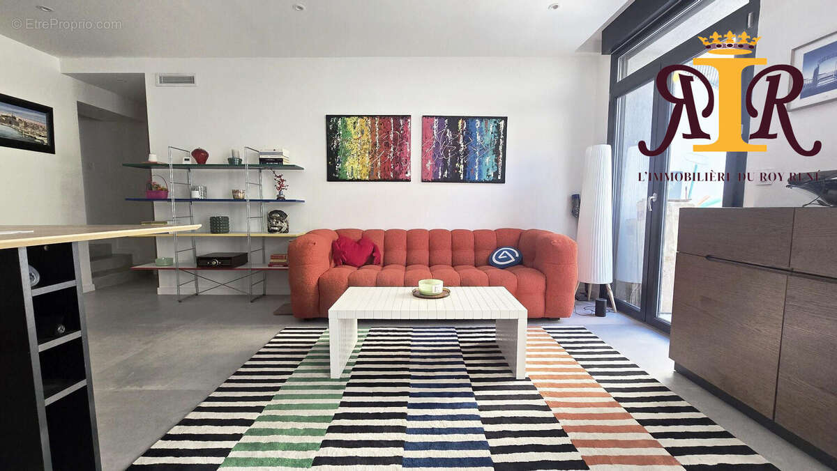 Appartement à MARSEILLE-16E