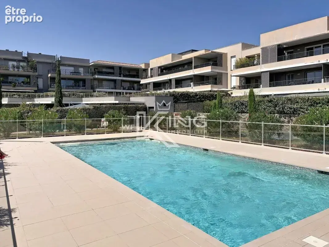 Appartement à FREJUS