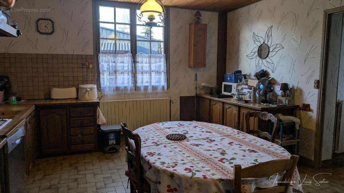 Maison à BEAUVAIS