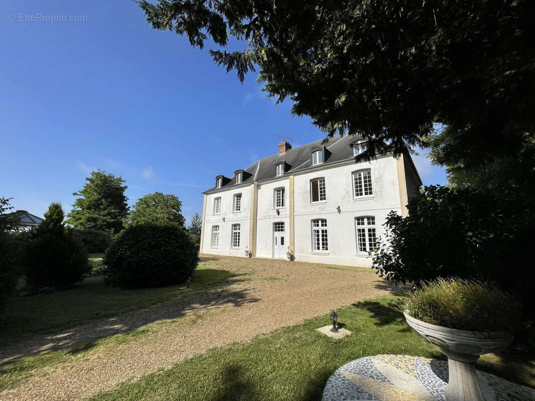 Maison à BRETEUIL