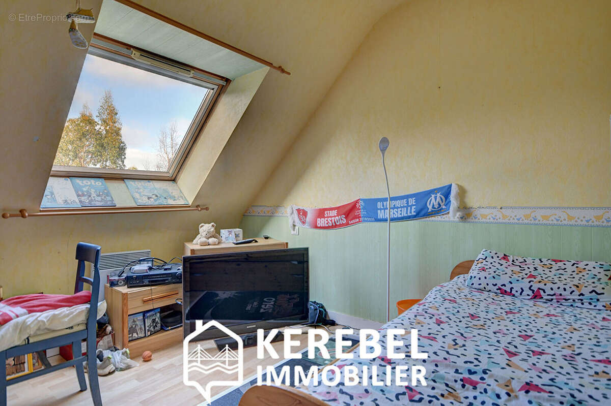 Maison à LOGONNA-DAOULAS