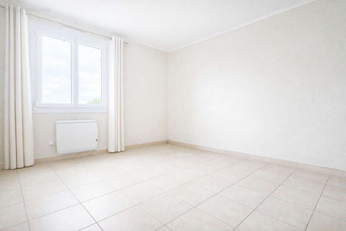 Maison à VILLENEUVE-LES-MAGUELONE