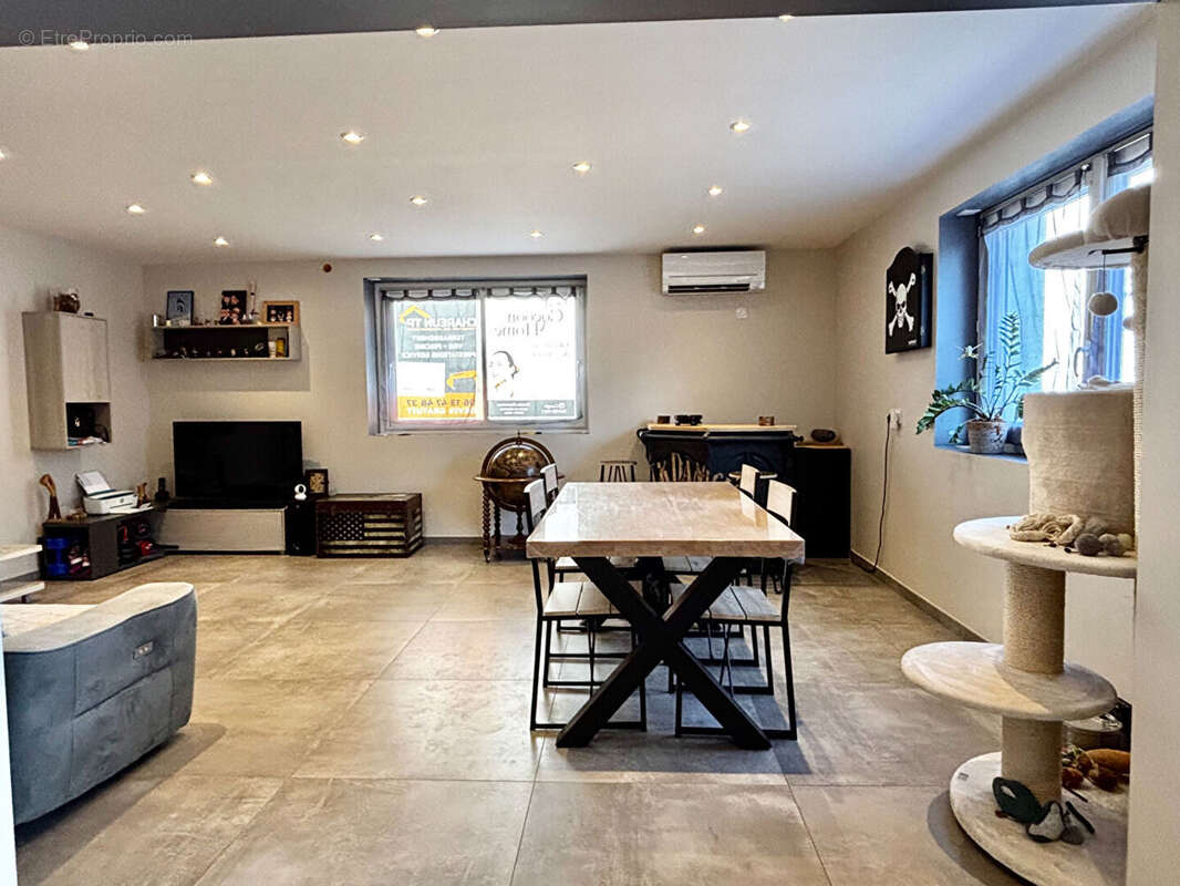 Maison à TIGNIEU-JAMEYZIEU