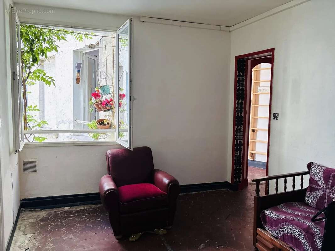 Appartement à PARIS-11E