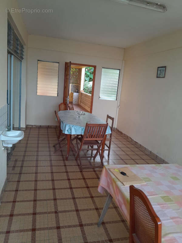 Maison à L'AJOUPA-BOUILLON