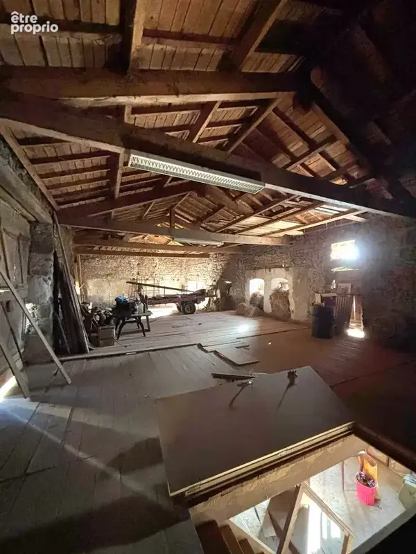 Ancienne ferme avec dépendances - photo 9