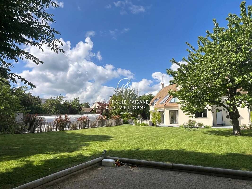 Maison à RAMBOUILLET