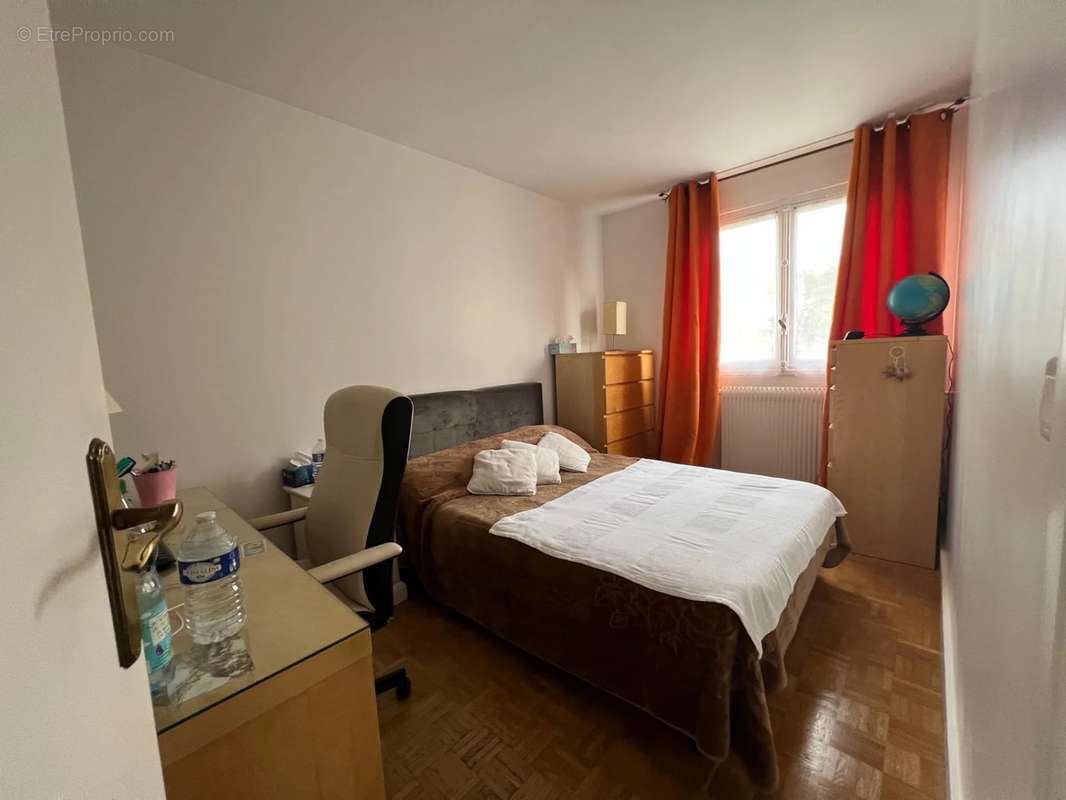 Appartement à PARIS-12E
