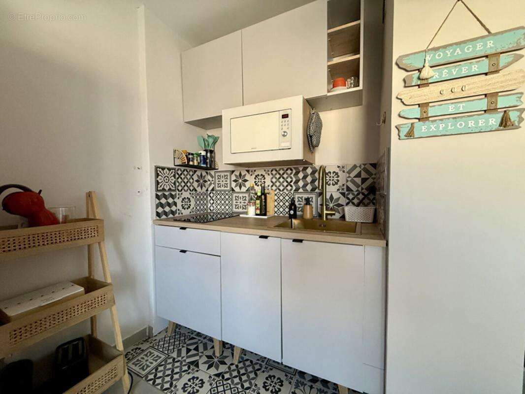 Appartement à BORMES-LES-MIMOSAS