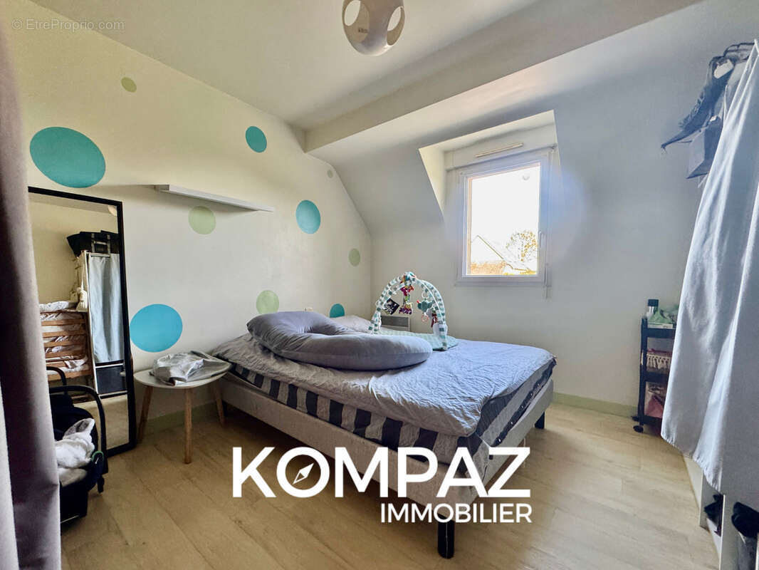 Maison à JUGON-LES-LACS