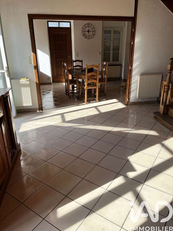 Photo 4 - Maison à BAZOUGES-LA-PEROUSE