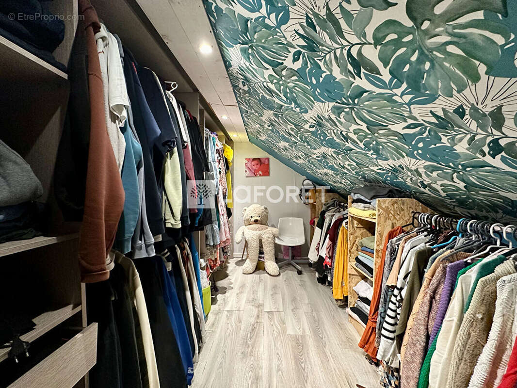 Maison à VIRY-CHATILLON