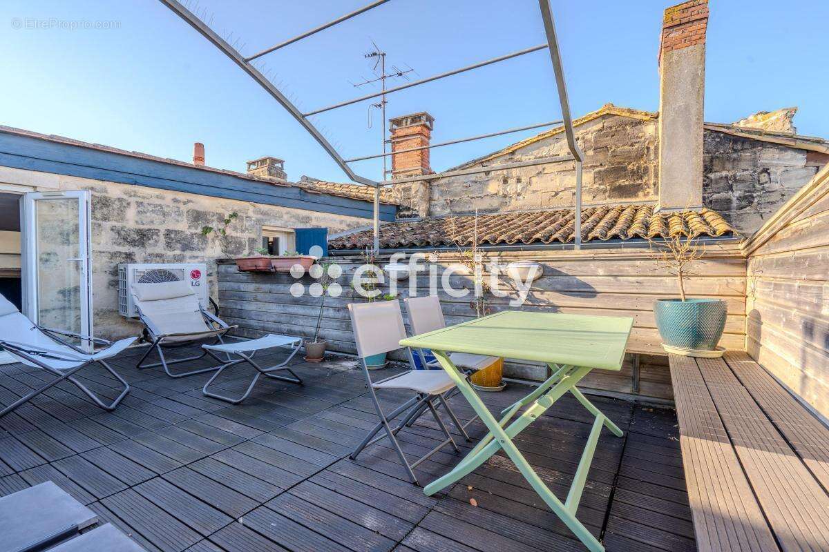 Appartement à BORDEAUX