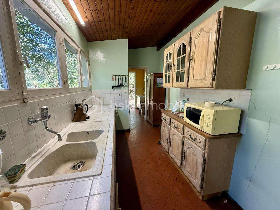 Maison à LES MATHES