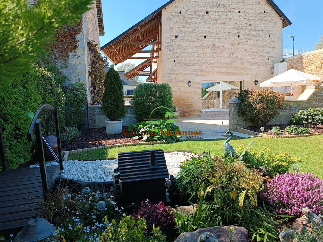 Maison à AUDRIEU